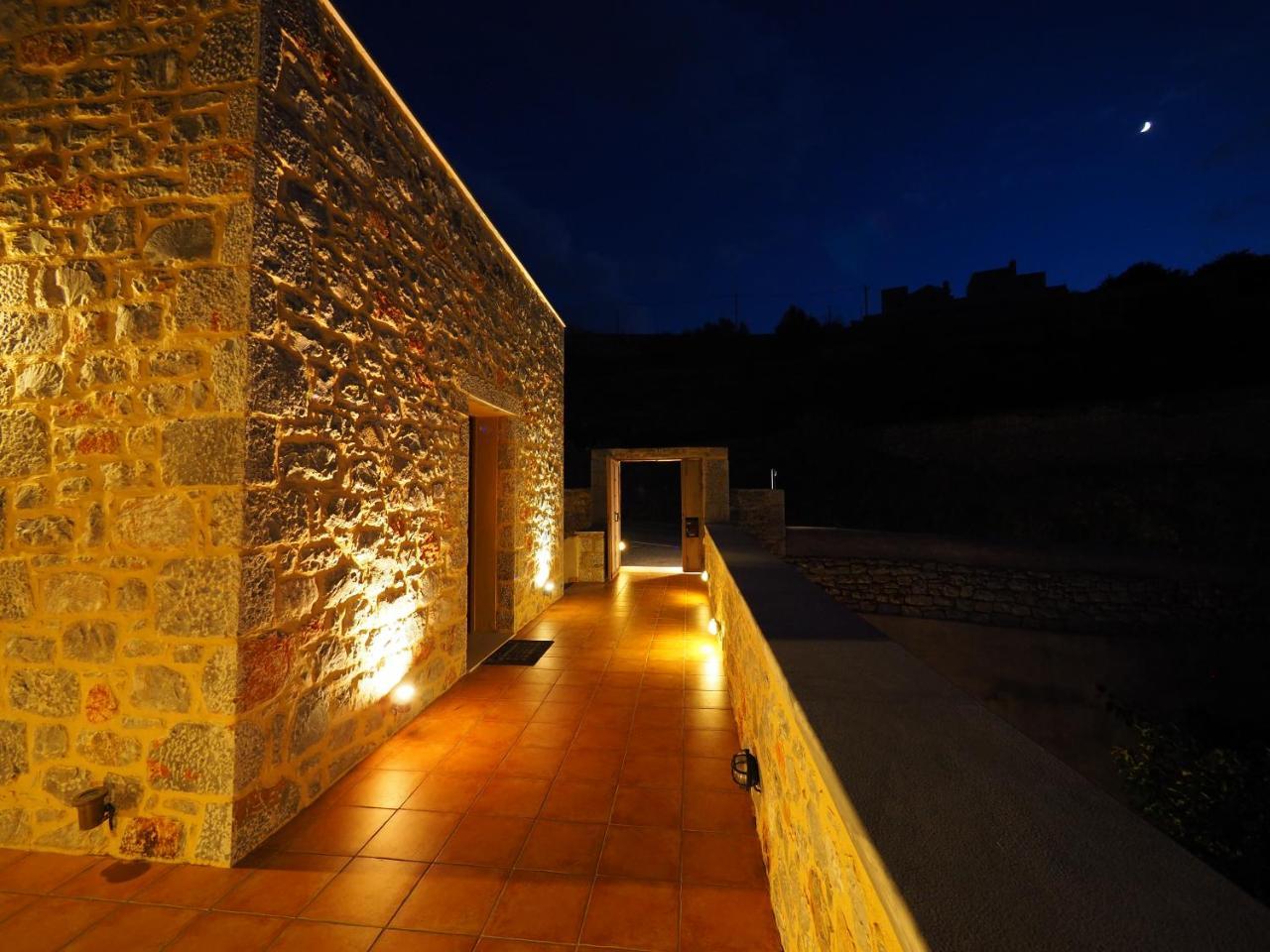 Sophia Limeni View Hotel Areopoli Ngoại thất bức ảnh