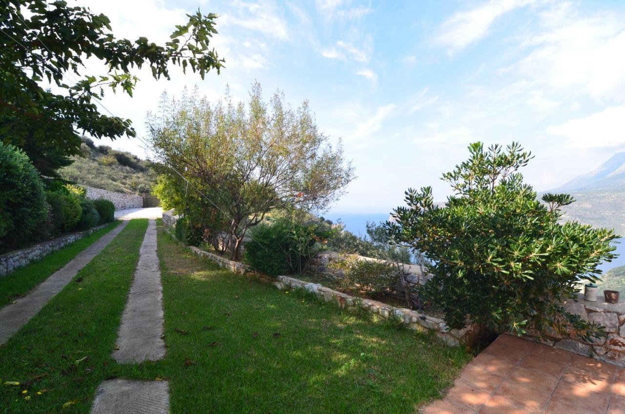 Sophia Limeni View Hotel Areopoli Ngoại thất bức ảnh