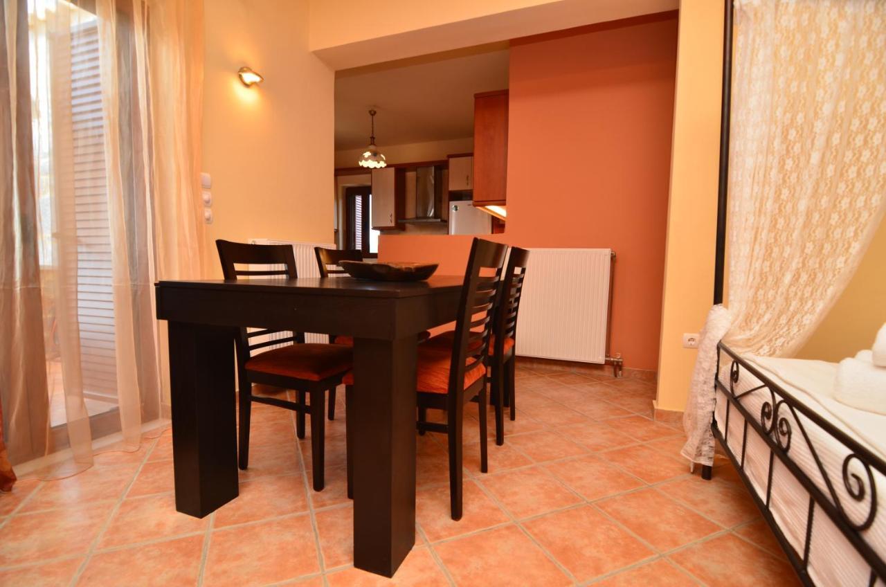 Sophia Limeni View Hotel Areopoli Ngoại thất bức ảnh