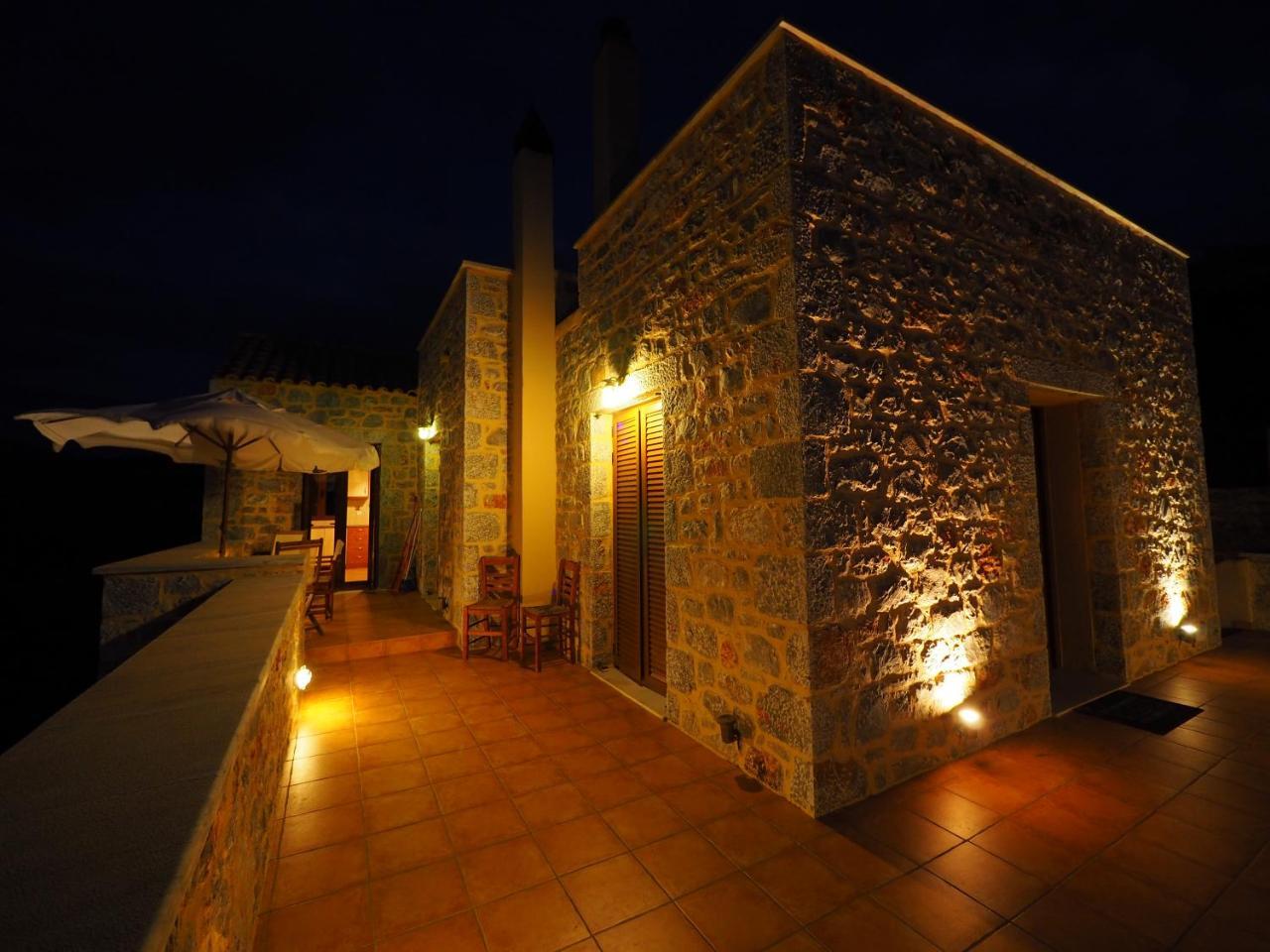 Sophia Limeni View Hotel Areopoli Ngoại thất bức ảnh